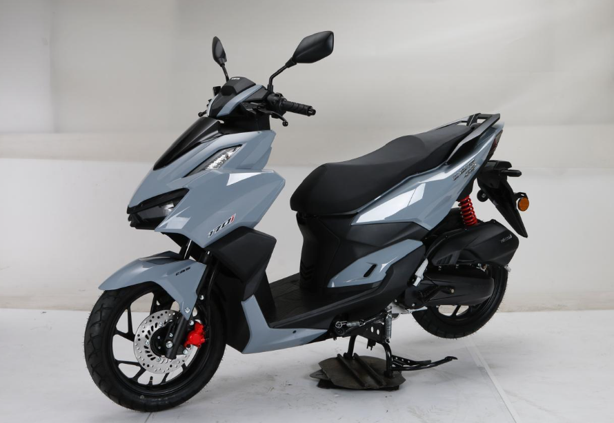 Vue 1 - SCOOTER SLC AZUR 125
