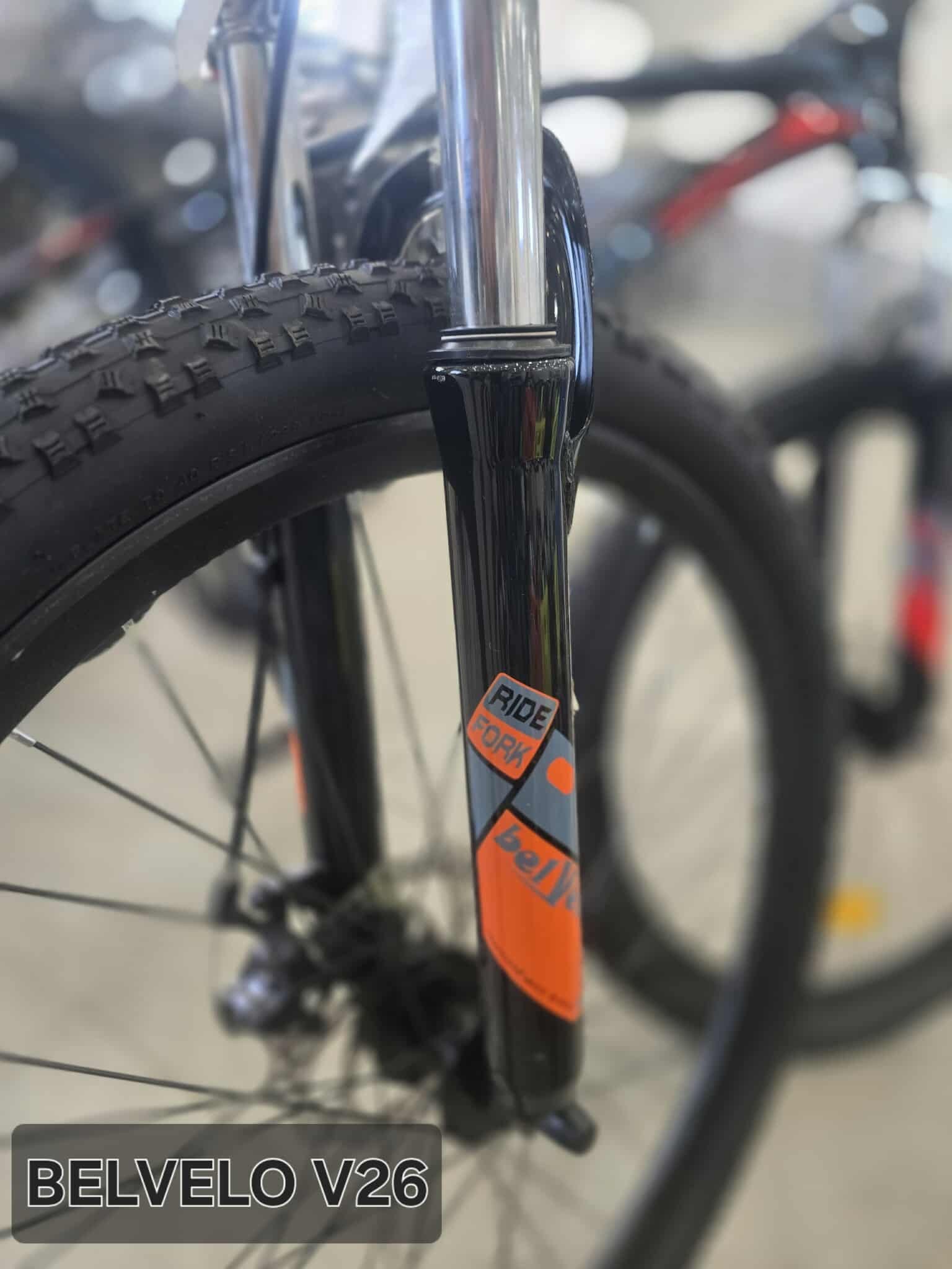 Vue 3 - Vélos BELVELO V26 26" vitesse SHIMANO