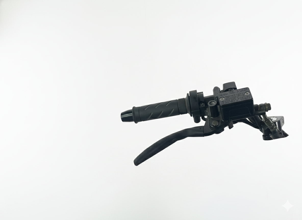 Vue 3 - Forza Slc Dmax 125 frein a Main